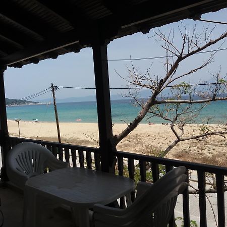 House Kosmas On The Beach Sarti Exterior foto