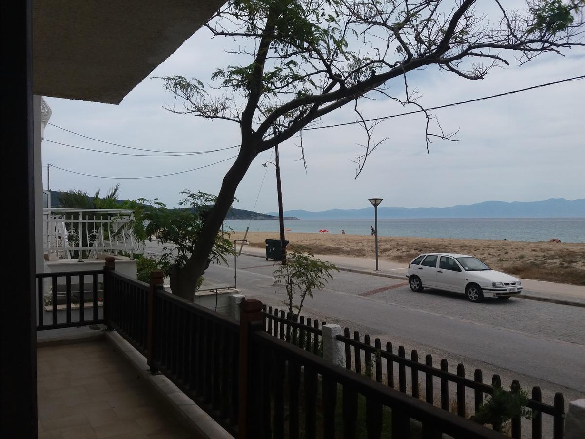 House Kosmas On The Beach Sarti Exterior foto