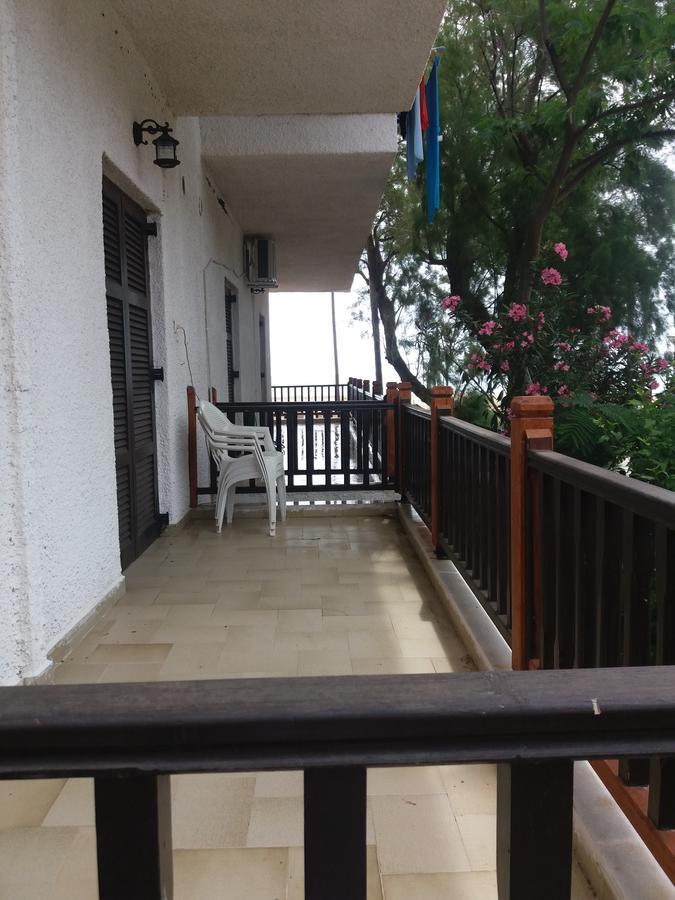 House Kosmas On The Beach Sarti Exterior foto