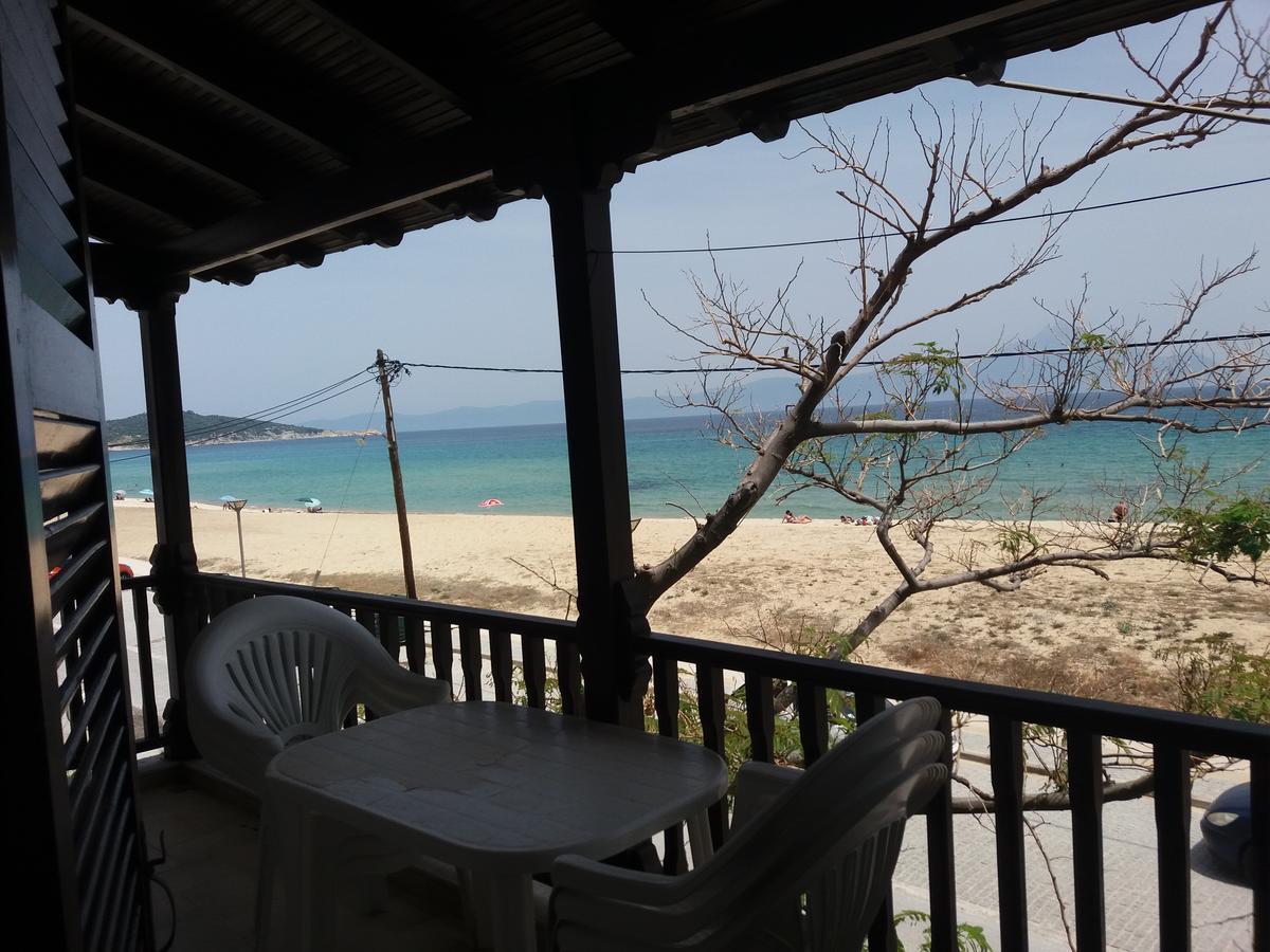 House Kosmas On The Beach Sarti Exterior foto